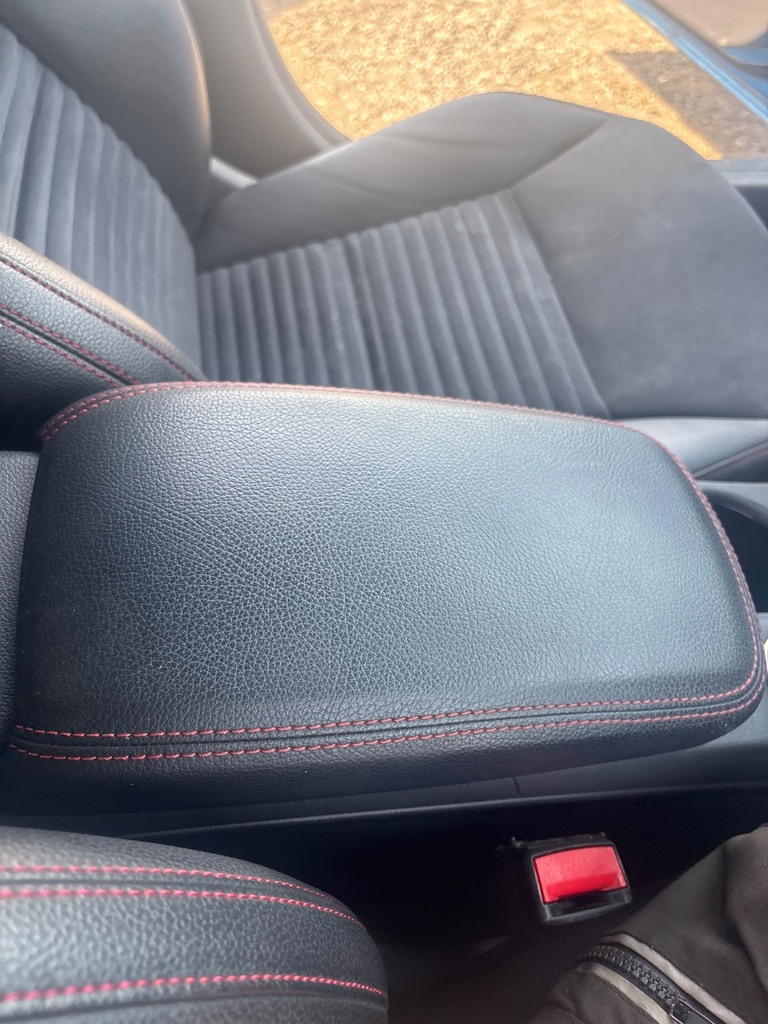 [EPE-120719] Reposabrazos de consola central Mercedes Clase A 2015