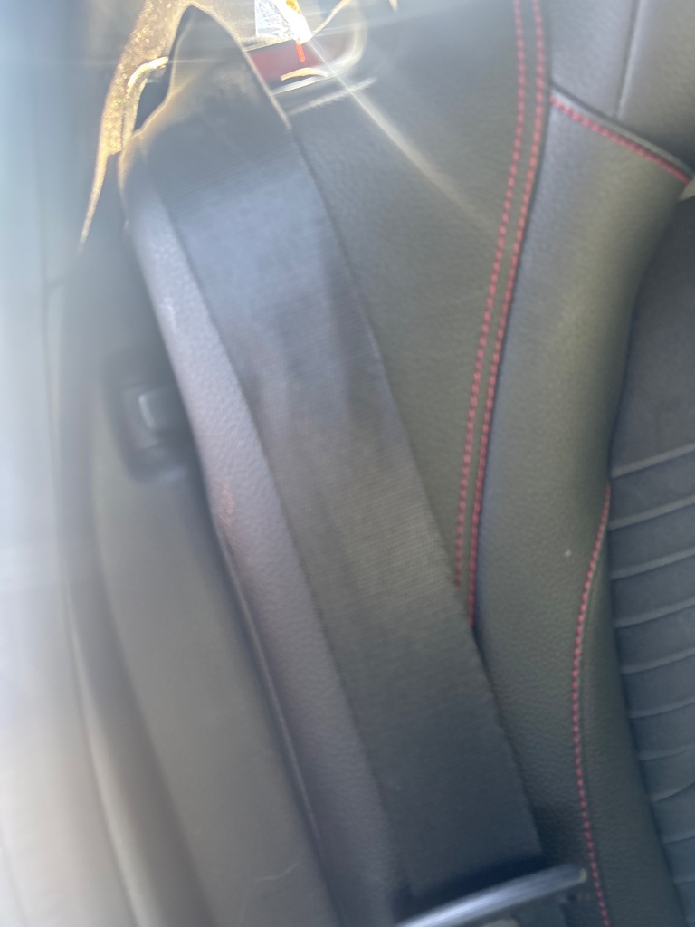 [EPE-120931] Pretensor de cinturón de seguridad trasero derecho Mercedes Clase A