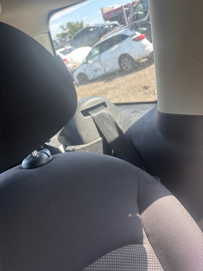 [EPE-121351] Pretensor de cinturón de seguridad trasero izquierdo Mini Countryman
