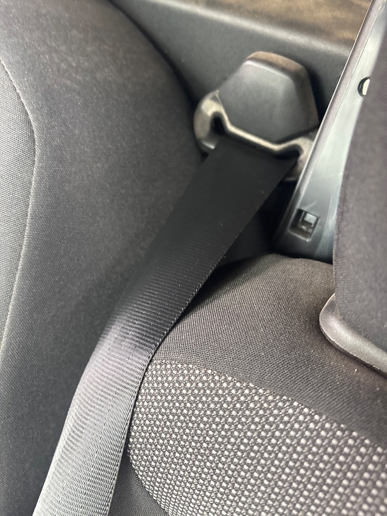 [EPE-122066] Pretensor de cinturón de seguridad delantero central Peugeot Partner 2019