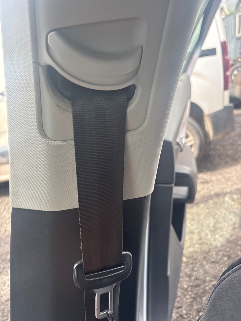 [EPE-122097] Pretensor de cinturón seguridad delantero derecho Skoda Octavia 2014