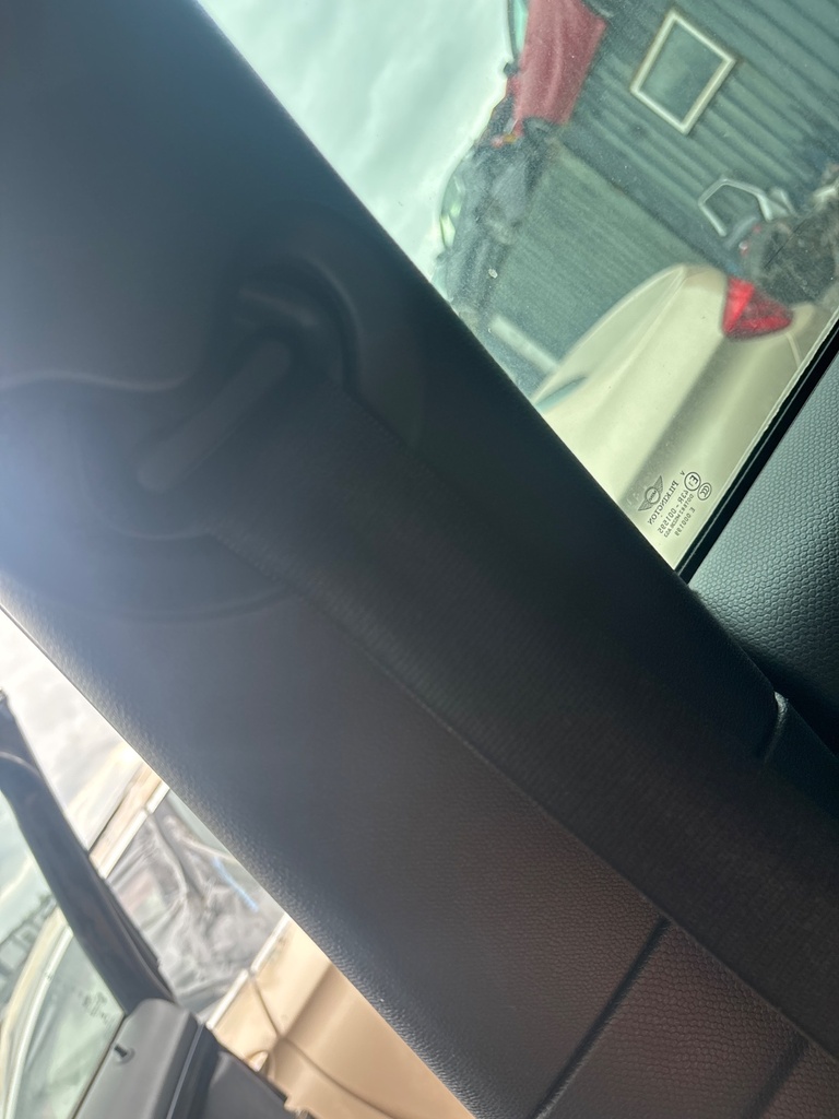 [EPE-122326] Cinturón de seguridad delantero derecho Mini Countryman