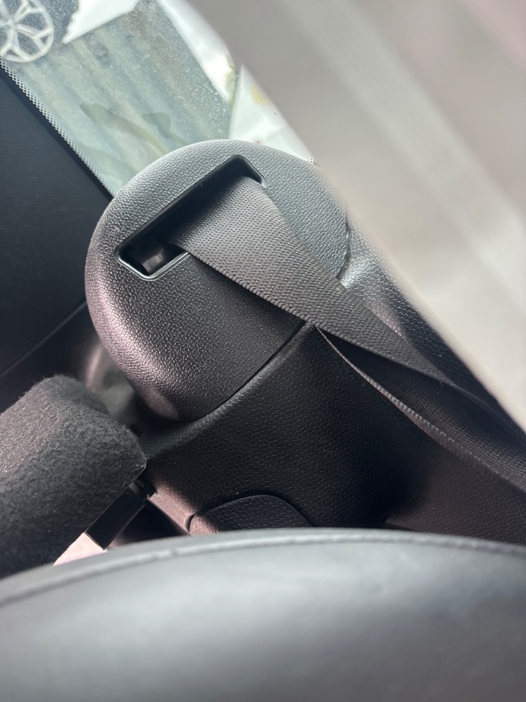 [EPE-122368] Pretensor cinturón seguridad trasero izquierdo Mini Countryman