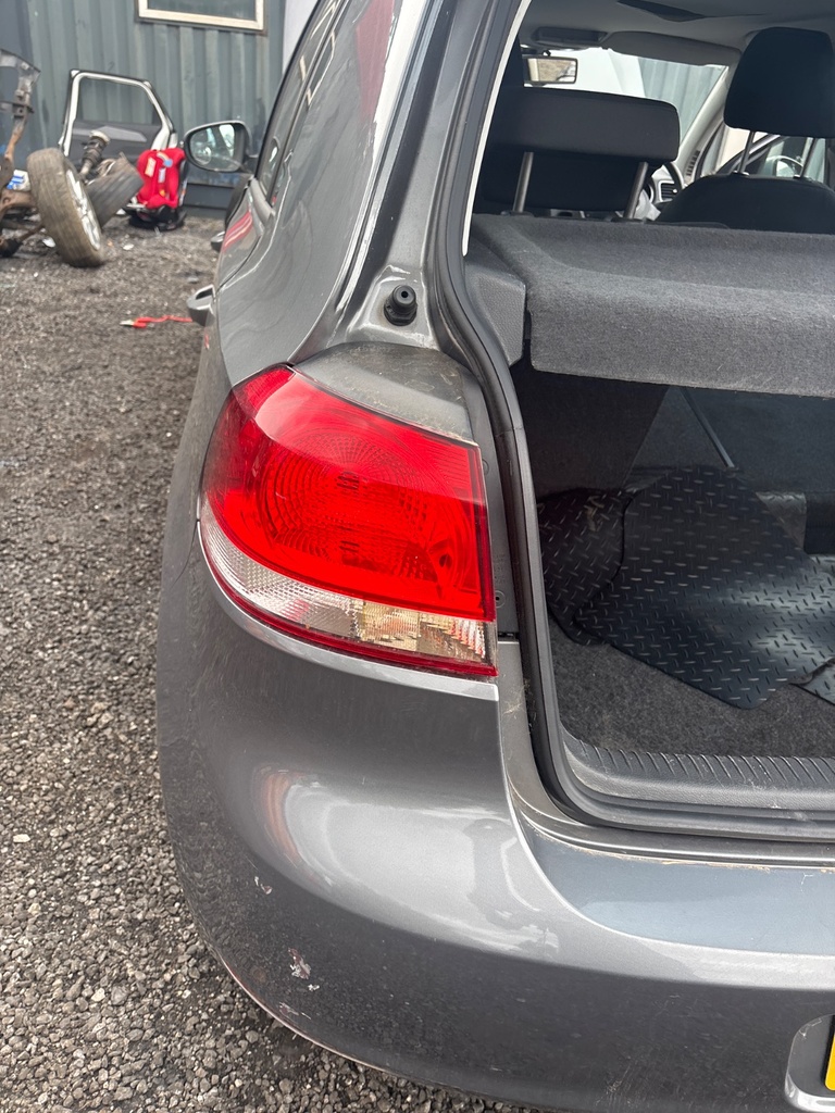 [EPE-122595] Piloto trasero izquierdo VW Golf VI 5K1