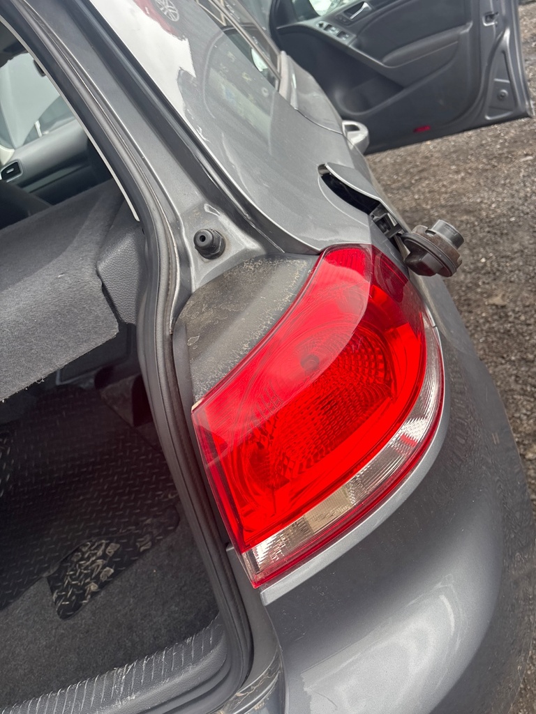 [EPE-122596] Piloto trasero derecho VW Golf VI 5K1