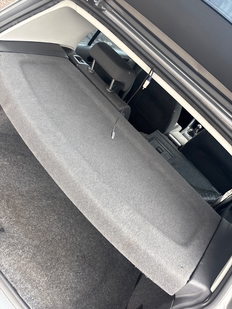 [EPE-122598] Bandeja trasera VW Golf VI 5K1