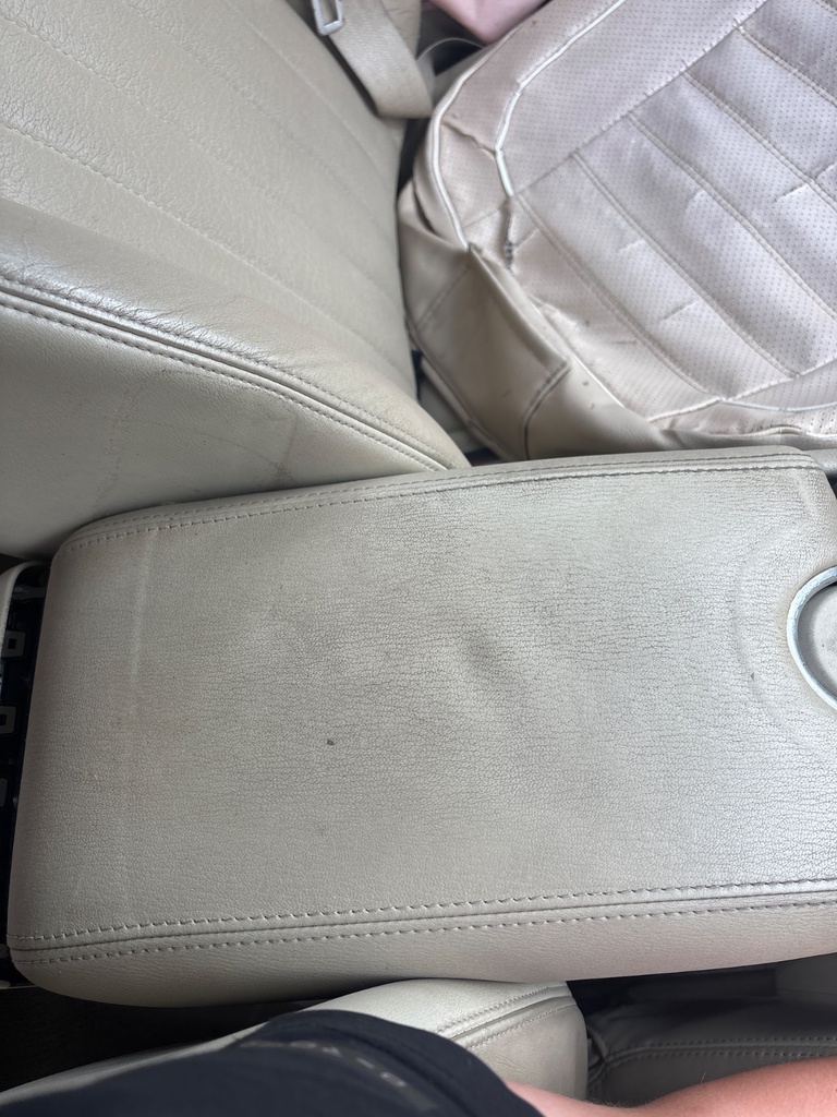 [EPE-122746] Reposabrazos de consola central Infiniti EX 30d