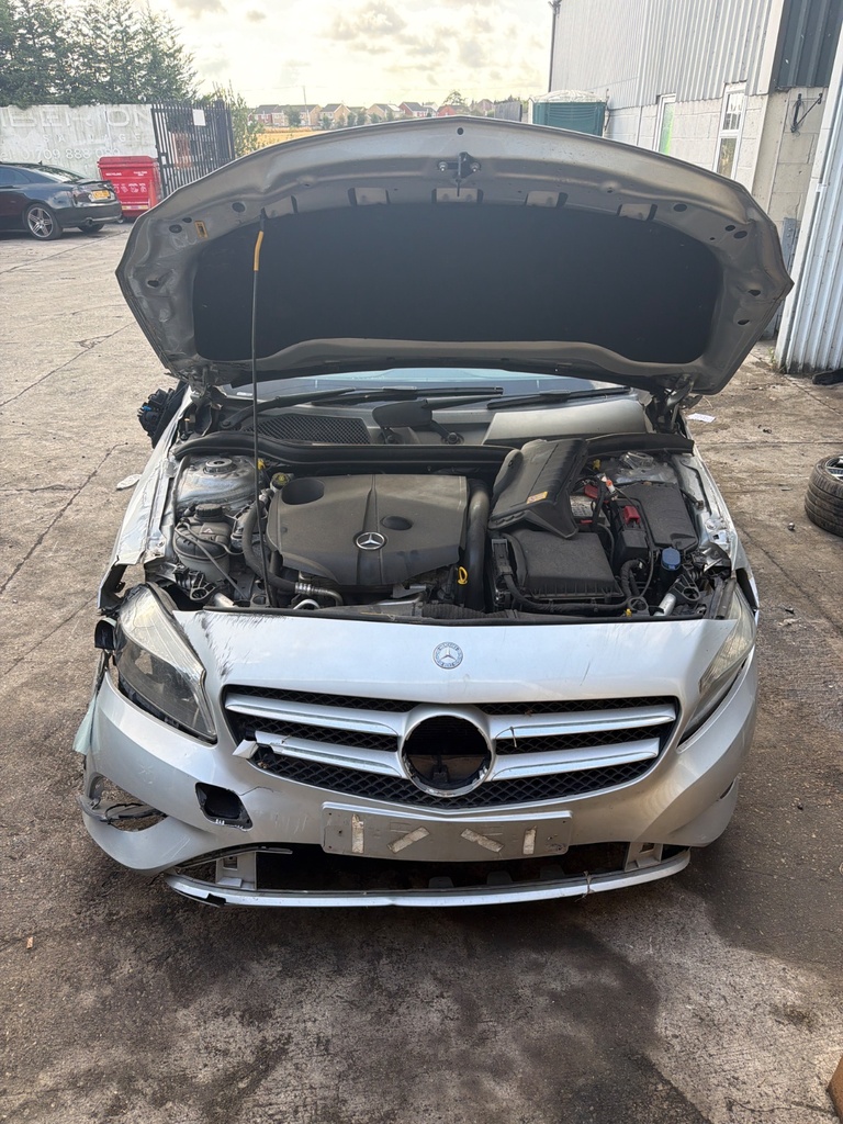 [EPE-122912] Conjunto bomba y sonda de combustible Mercedes Clase A W176