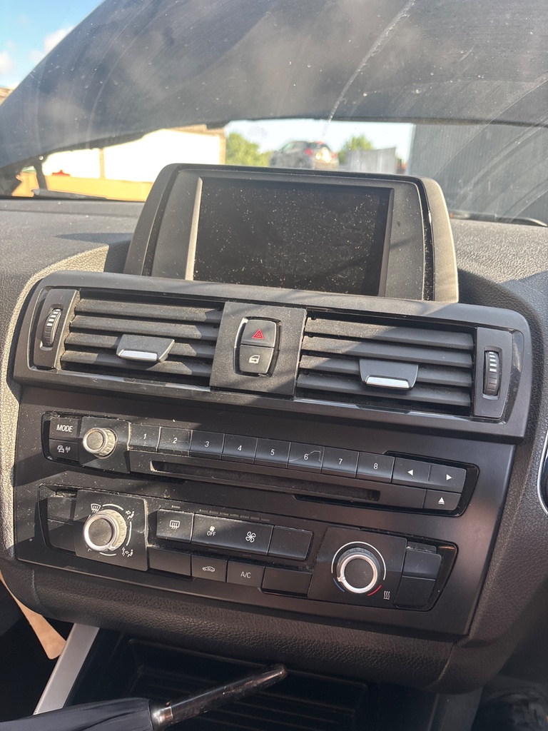 [EPE-122958] Rejilla de ventilación salpicadero BMW Serie 1 114d