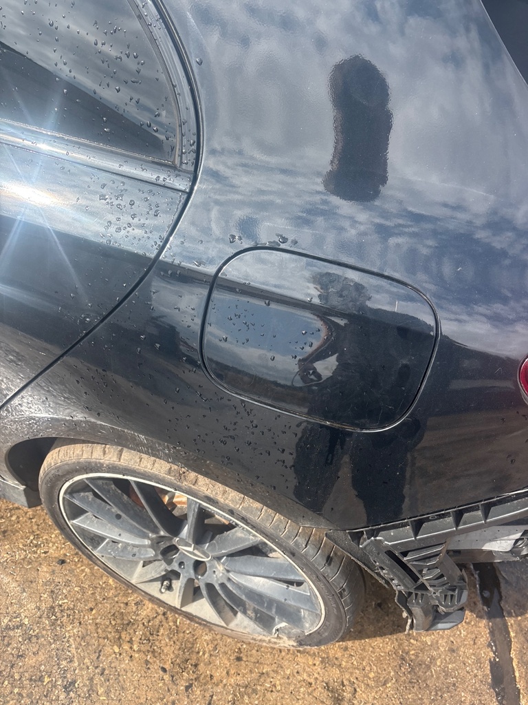 [EPE-123219] Tapa de combustible Mercedes Clase A 2019