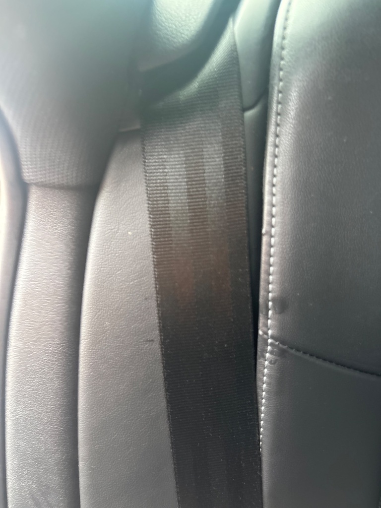 [EPE-123538] Pretensor cinturón seguridad trasero derecho Audi A4 2012