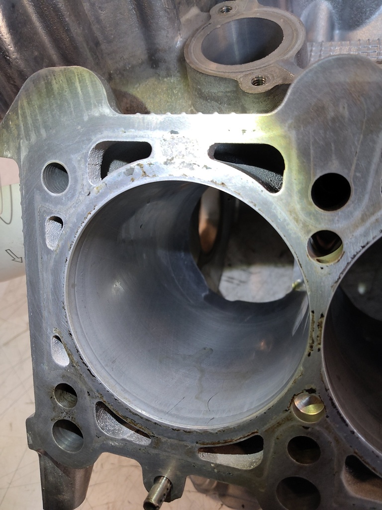 [MTD-535708] Bloque motor Audi A4 3.2 FSI CALA
