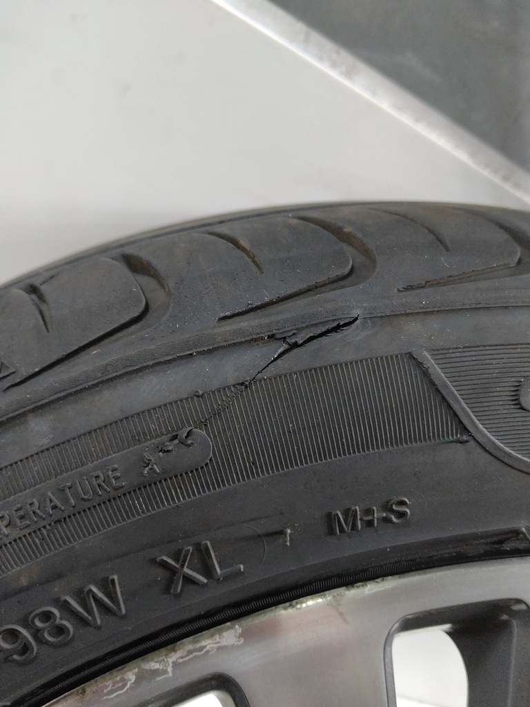 [MTD-535535] Llanta de aleación Mercedes Clase E W212
