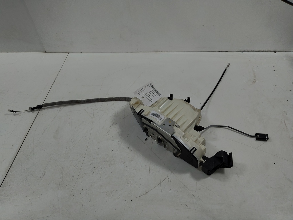 [MTD-535360] Cerradura de puerta Mercedes Clase S W221