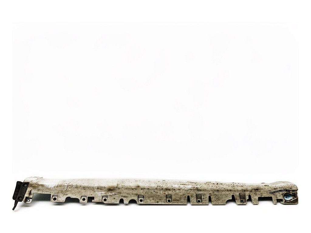 [STARK-925506] Moldura de umbral derecha BMW X5 (F15, F85)