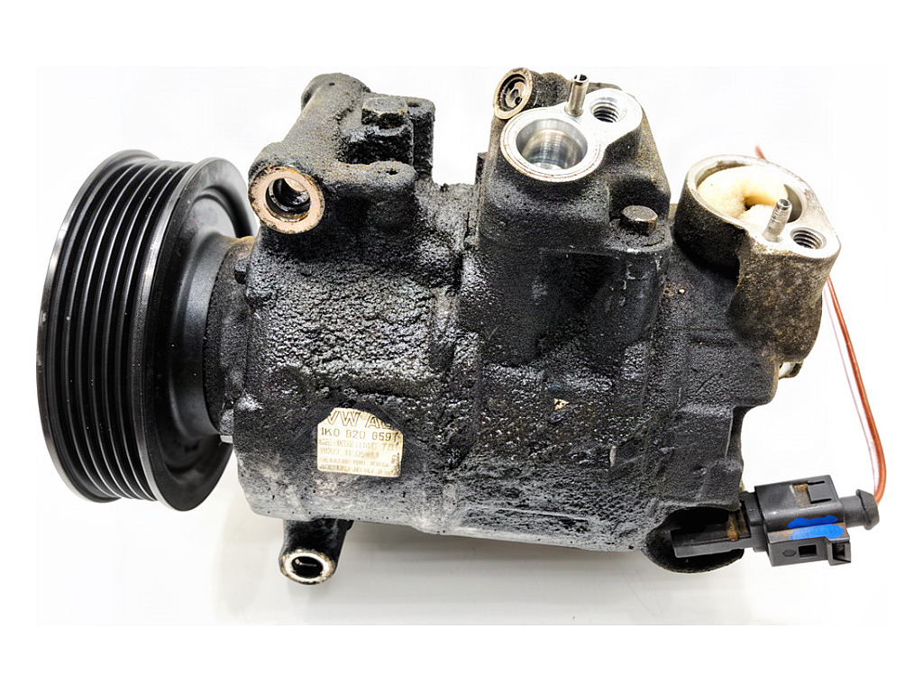 [STARK-940987] Compresor de aire acondicionado VW Scirocco III (137, 138)