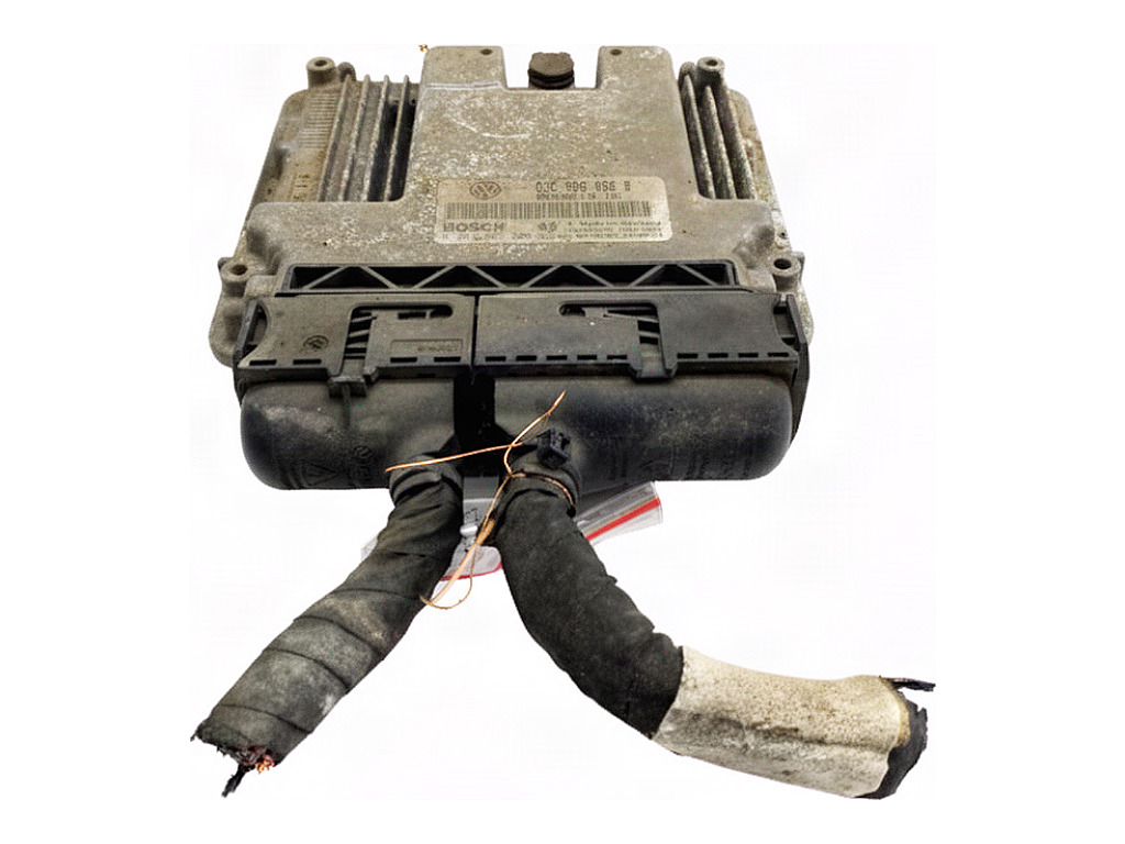 [STARK-942383] Centralita de motor VW Golf V (1K1)