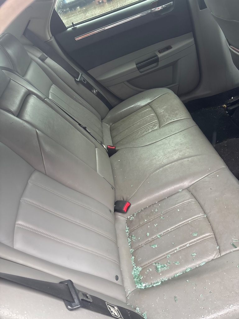 [EPE-123975] Conjunto de asiento trasero Chrysler 300C 3.0