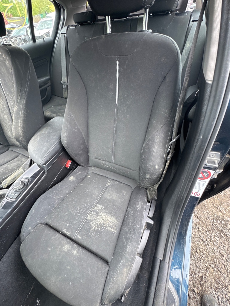 [EPE-103603] Asiento delantero izquierdo BMW Serie 1