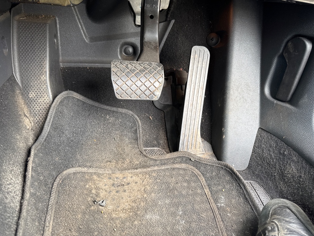 [EPE-103796] Conjunto de pedales Volkswagen Scirocco III