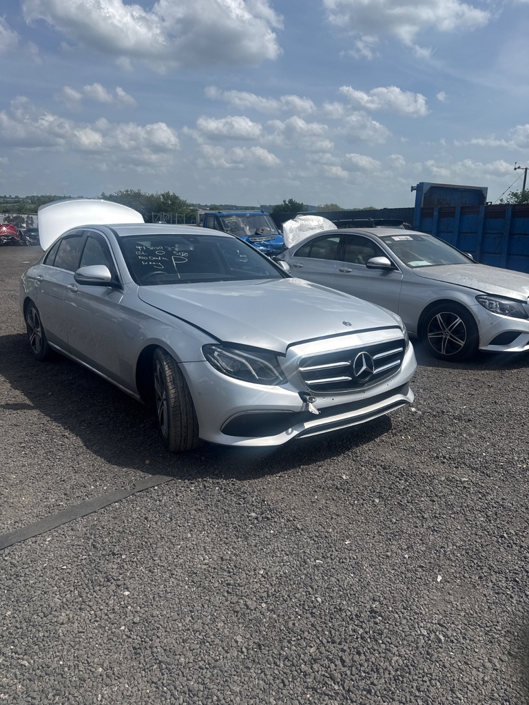 [EPE-104207] Conjunto bomba y sonda de combustible Mercedes-Benz Clase E W213