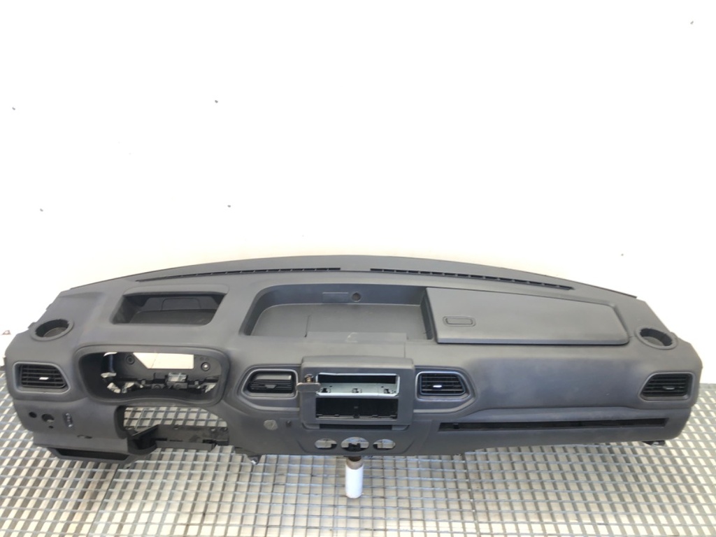 [STARK-896182] Salpicadero Renault Master III Skrzynia (FV) 2.3 dCi 165 FWD 120 kW 2014-2022