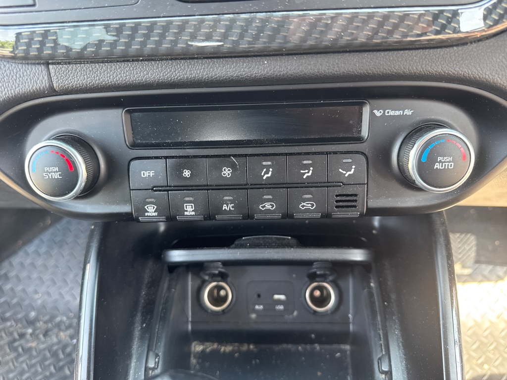 [EPE-105237] Módulo de control de calefacción Kia Carens IV
