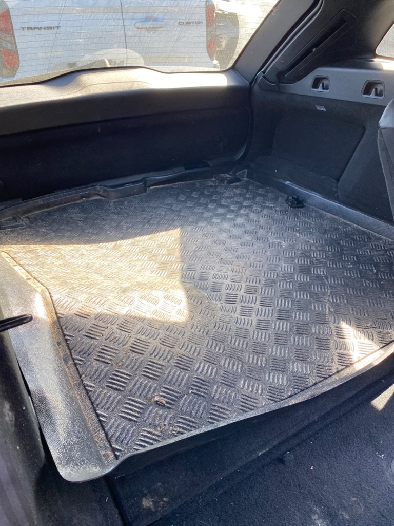 [EPE-102036] Alfombra maletero VOLVO V90 II Estate 2017