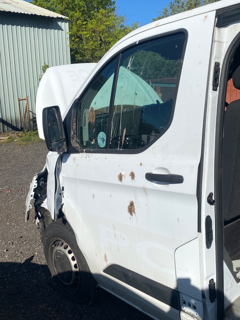 [EPE-102064] Panel interior de puerta delantera izquierdo FORD TRANSIT CUSTOM 2019