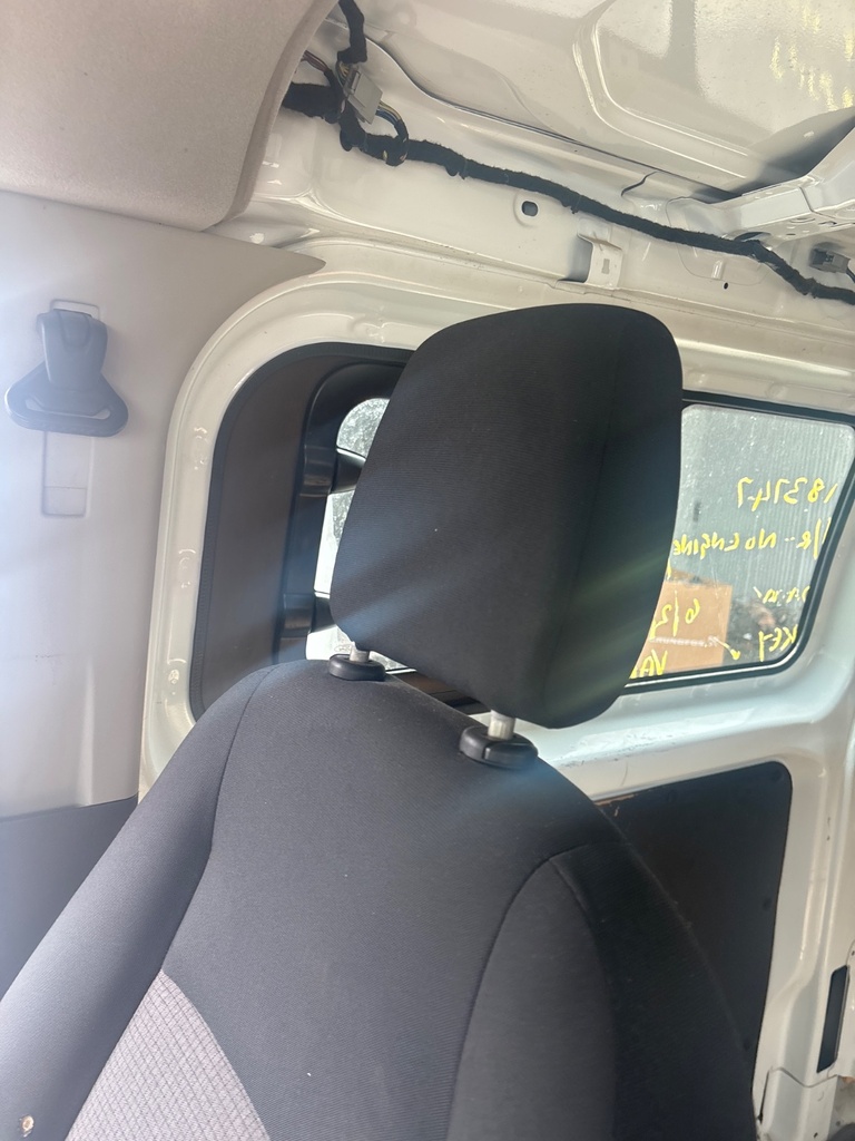 [EPE-102857] Reposacabezas delantero derecho Ford Transit Custom