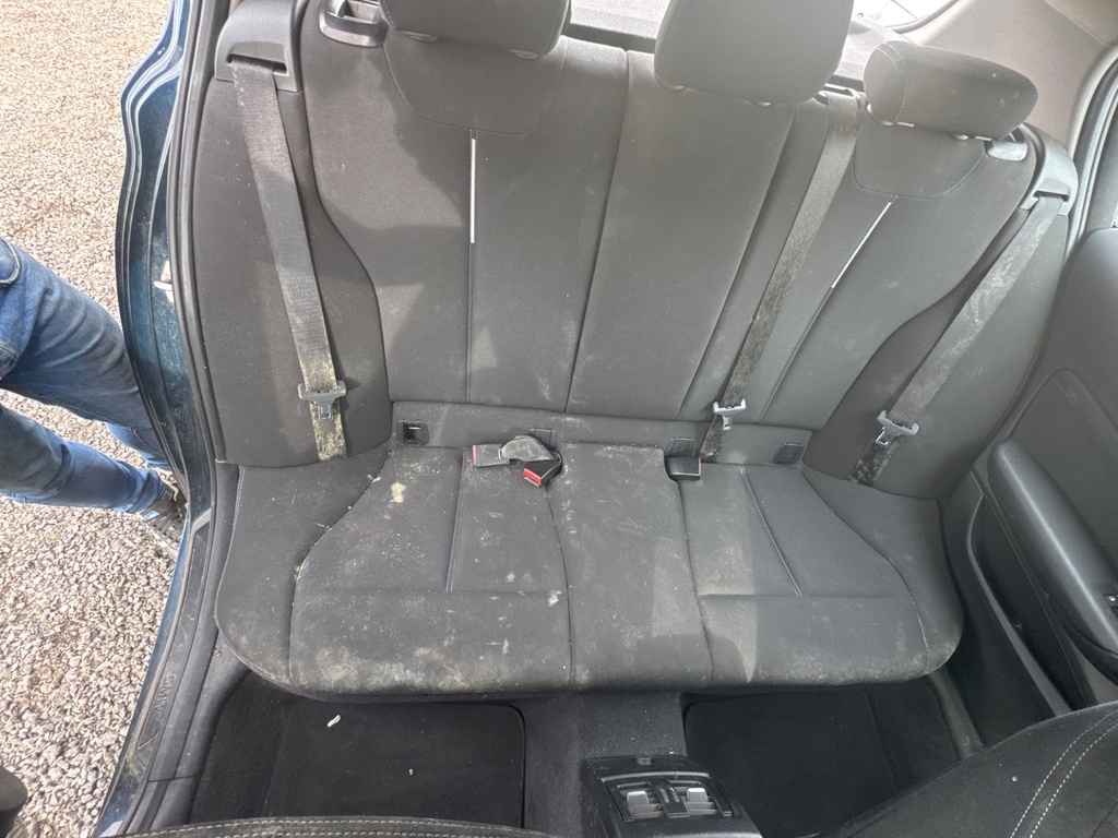 [EPE-103682] Conjunto de asiento trasero BMW Serie 1 Sports Hatch