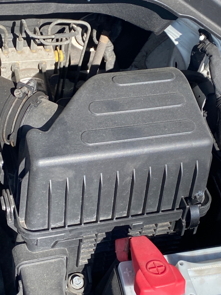 [EPE-103811] Caja de filtro de aire SsangYong Tivoli