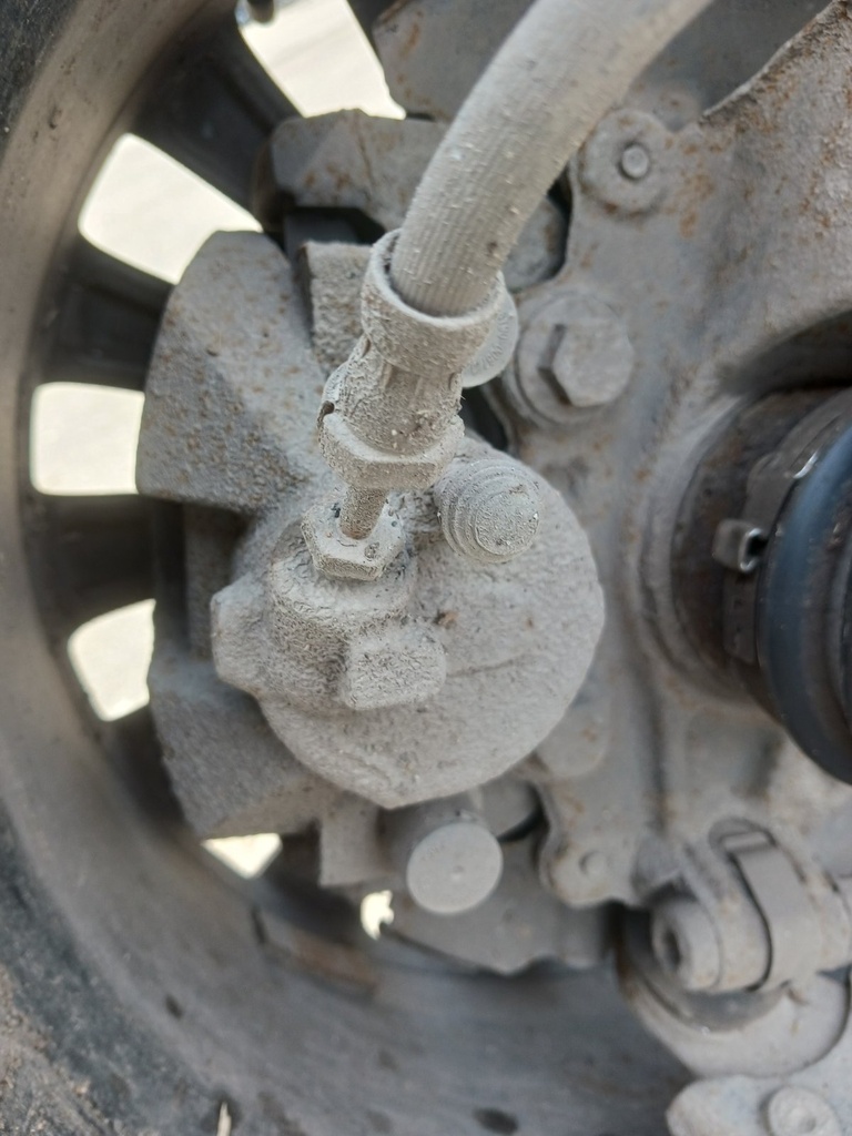 [EPE-105327] Soporte pinza de freno delantero derecho Ford Focus III