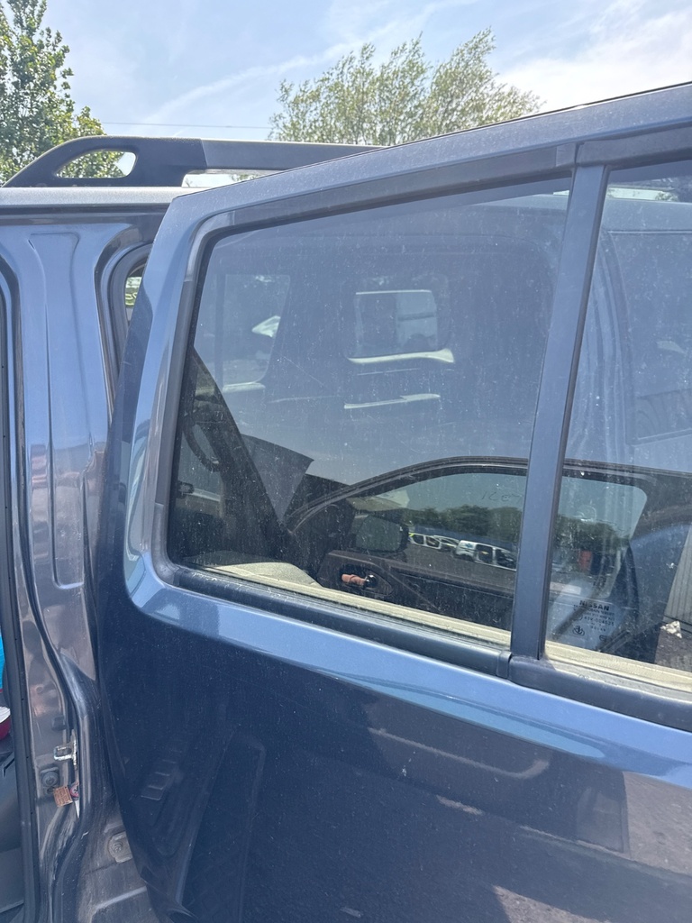 [EPE-105552] Cristal de puerta trasero izquierdo NISSAN PATHFINDER III