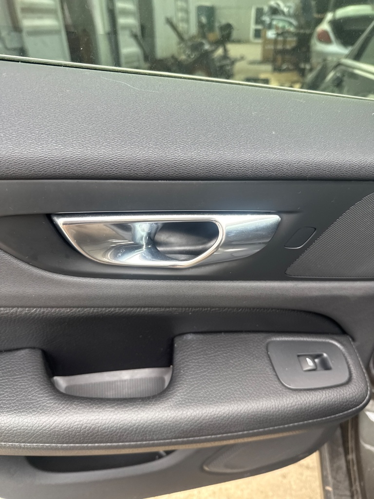 [EPE-105720] Tirador interior puerta trasera izquierda Volvo V60