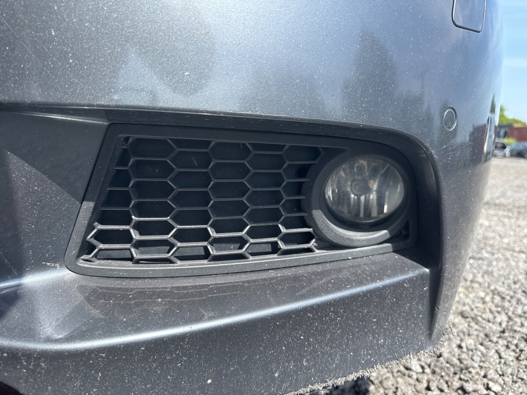 [EPE-105847] Faro antiniebla delantero izquierdo BMW Serie 1