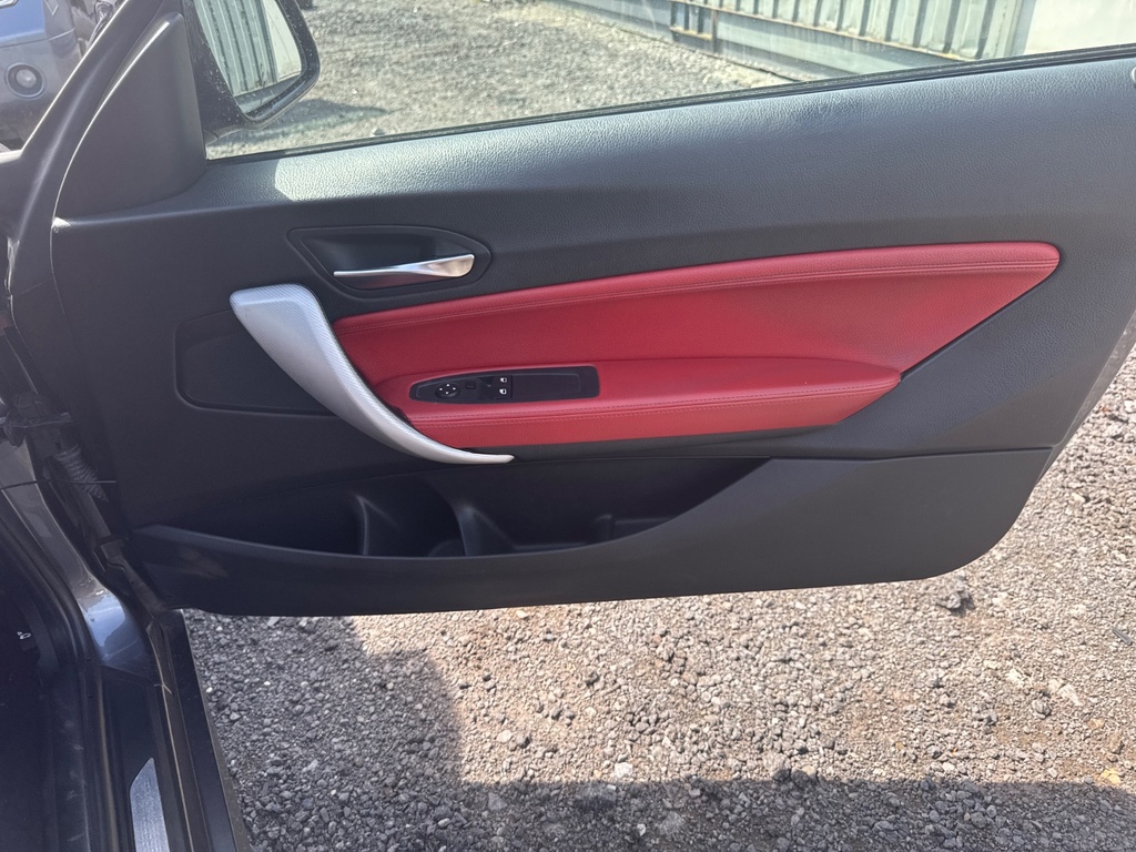 [EPE-105878] Arnés de cables de puerta delantera derecha BMW Serie 1