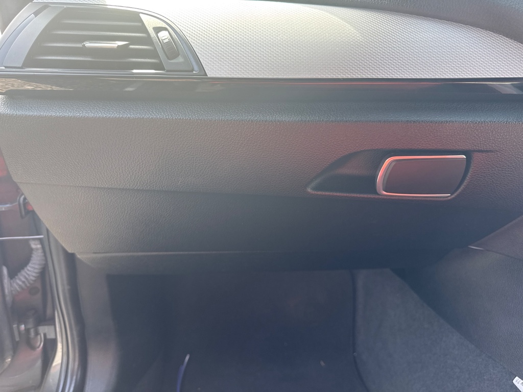 [EPE-105890] Guantera BMW Serie 1