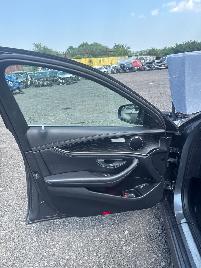 [EPE-106384] Arnés de cableado puerta delantera izquierda Mercedes-Benz E-Class W213