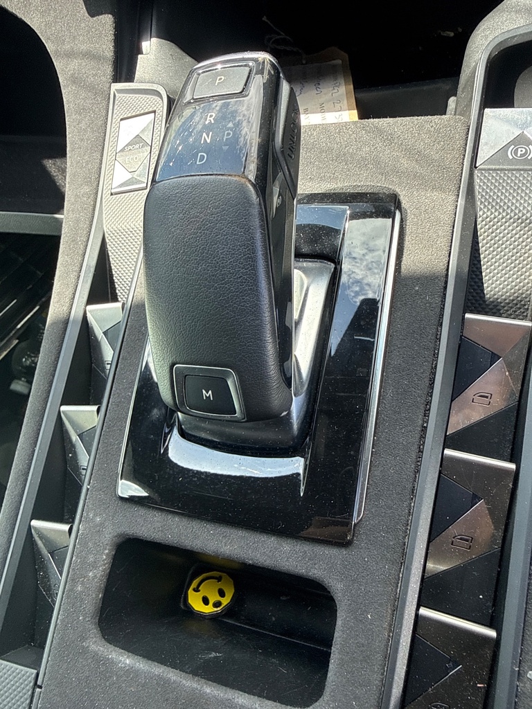 [EPE-107857] Selector de cambio automático DS 7 Crossback