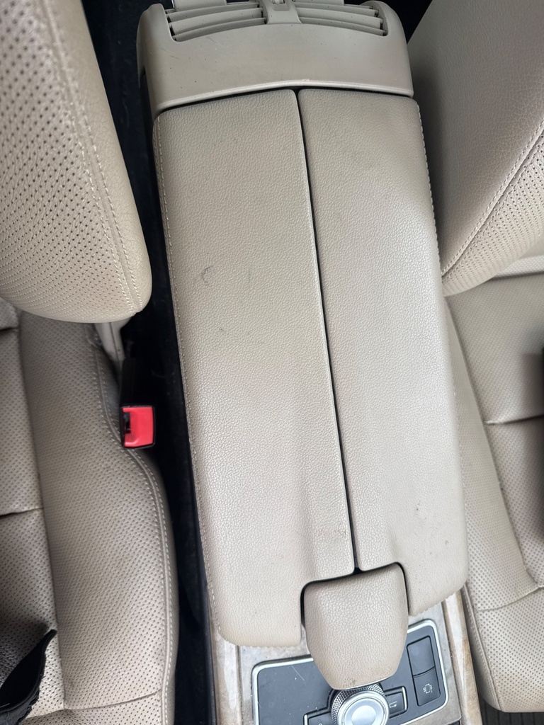 [EPE-108517] Reposabrazos de consola central Mercedes-Benz E-Klasse W212