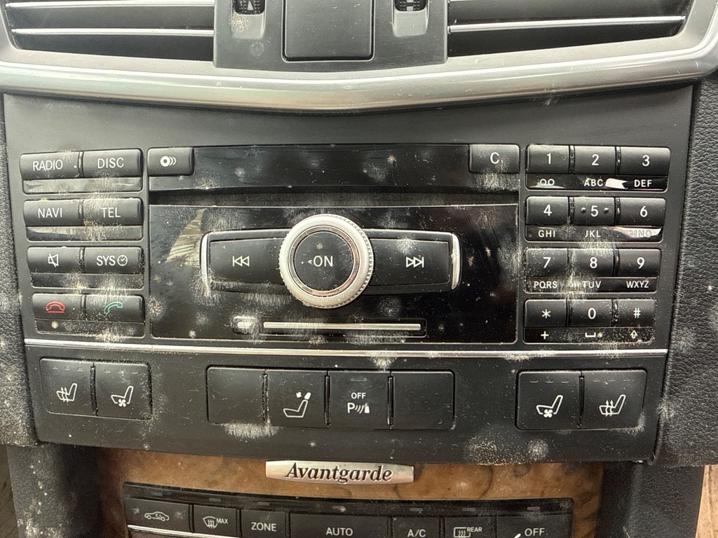 [EPE-108524] Unidad lectora CD de navegación Mercedes-Benz E-Klasse W212