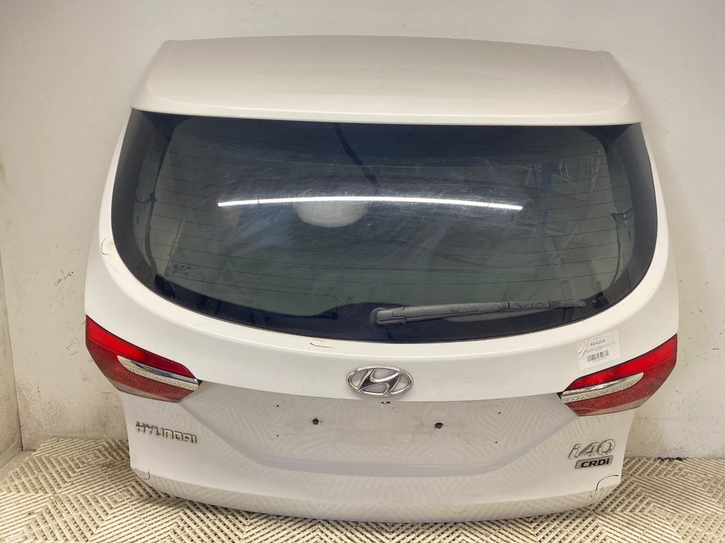 [STARK-664068] Portón trasero HYUNDAI i40 I Kombi Van (VF) 2011-2022