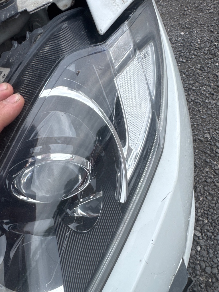 [EPE-109127] Faro izquierdo Jaguar XF 2014