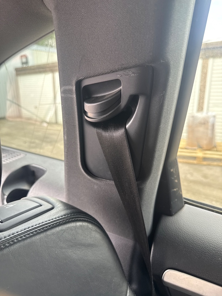 [EPE-109818] Pretensor de cinturón de seguridad trasero izquierdo Audi Q7 4LB