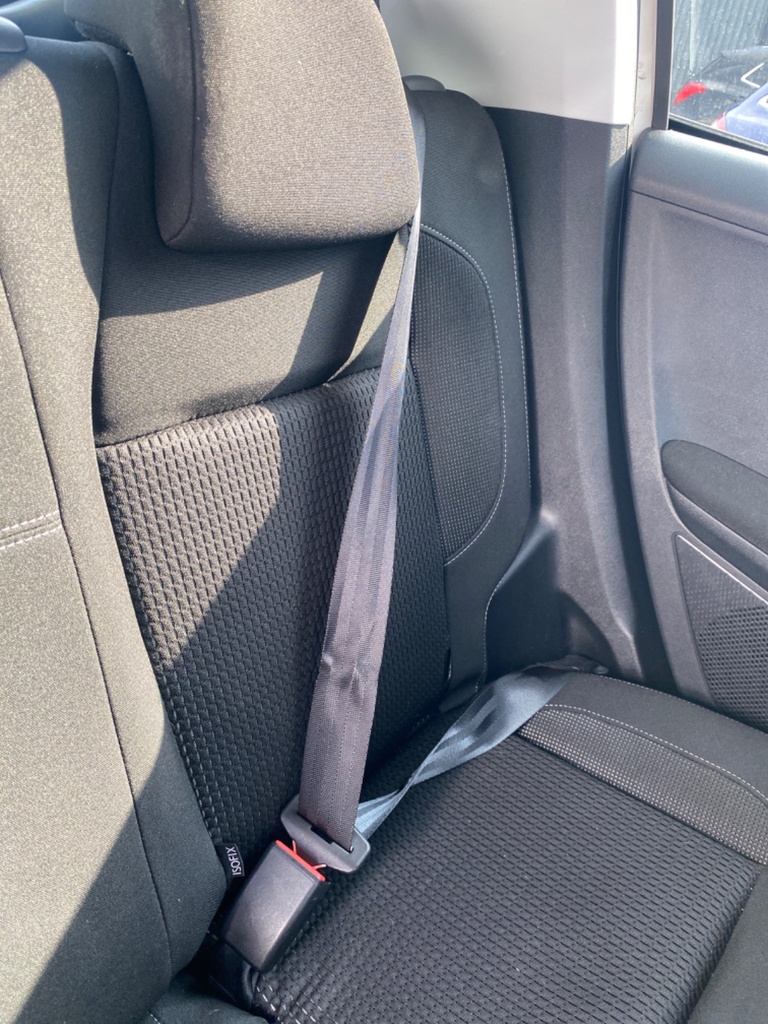[EPE-110601] Pretensor trasero izquierdo cinturón de seguridad Peugeot 208