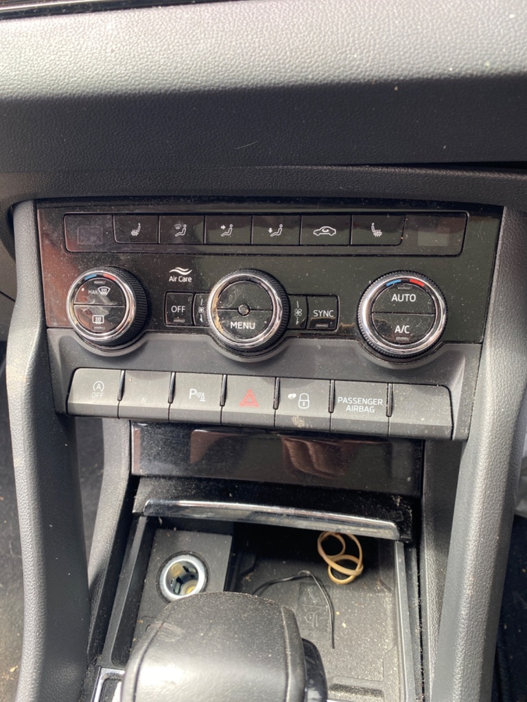 [EPE-110660] Módulo de control de calefacción Skoda Karoq 1.5 TSI