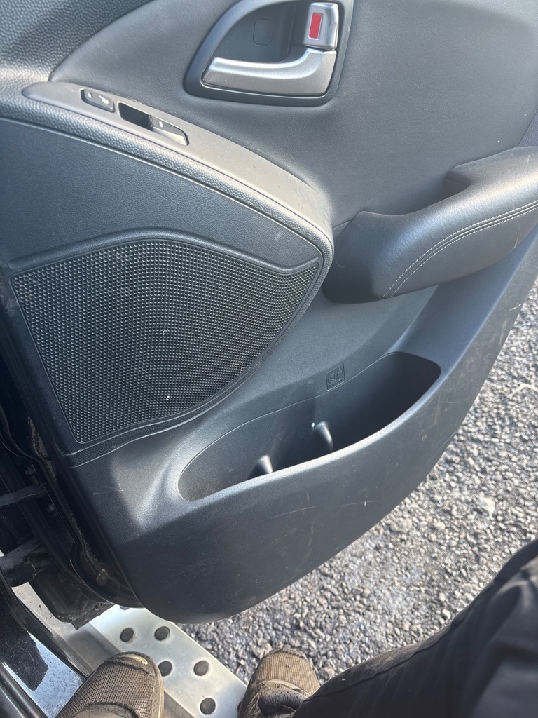 [EPE-110860] Panel interior puerta trasera derecha Hyundai IX35 2012
