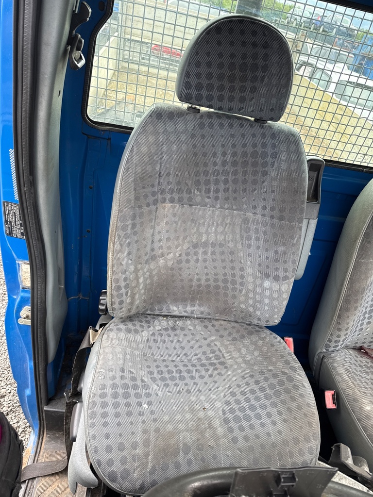 [EPE-111153] Asiento delantero derecho Ford Transit 2007