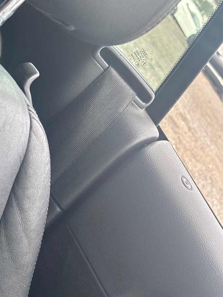 [EPE-111894] Pretensor cinturón seguridad delantero izquierdo Audi A4 B7